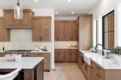 Move-In Ready Mountain Retreat! Nestled between Lake Cascade and - photo 10