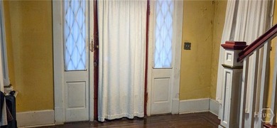 Fabulous Victorian style home with original hardwood flooring - photo 4