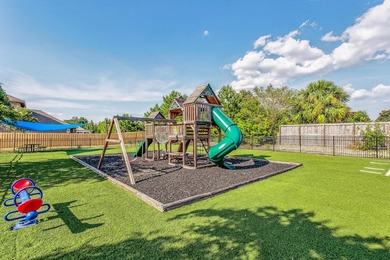 Immaculate, well maintained stunning 5-Bedroom, 2.5 Bath Home - photo 39