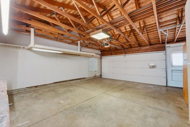 Located in San Jose, this spacious townhome style condo features - photo 39