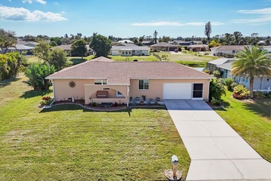 Rotonda West Lakes and Canals Home For Sale in Rotonda West Florida