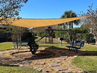 Immaculate, well maintained stunning 5-Bedroom, 2.5 Bath Home - photo 45