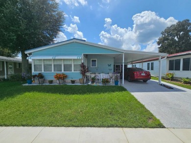 (private lake, pond, creek) Home For Sale in Zephyrhills Florida