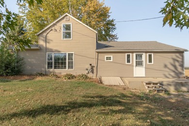 (private lake, pond, creek) Home Sale Pending in New Hartford Iowa