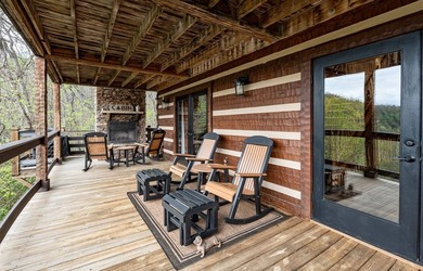 Immerse yourself in unparalleled luxury with this magnificent - photo 6
