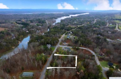 Beautiful .3 acre flat wooded building lot located in desirable - Lake Lot For Sale in Coxsackie, New York