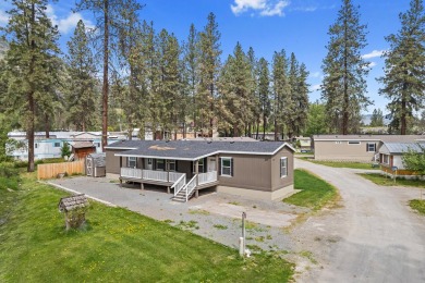 Lake Home For Sale in Kettle Falls, Washington