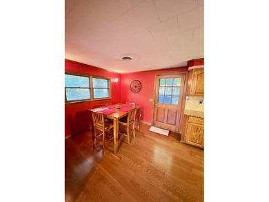 Discover your perfect getaway in this charming 3 bedroom, 2 - photo 5