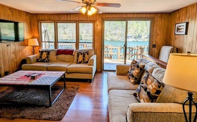 Discover your perfect getaway in this charming 3 bedroom, 2 - photo 7