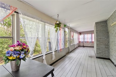This spacious 6-bedroom, 4-bathroom home offers over 3,360 sq ft - photo 13