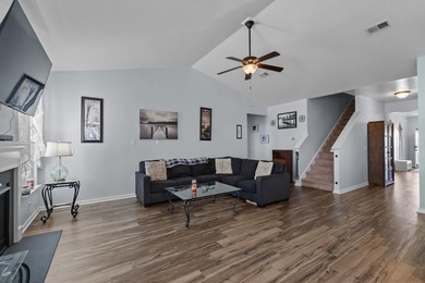 If you're looking for exceptional value, an ideal layout, and a - photo 14