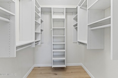 Gorgeous Remodeled Townhome in prestigious Rio Cancion community