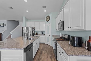 If you're looking for exceptional value, an ideal layout, and a - photo 19