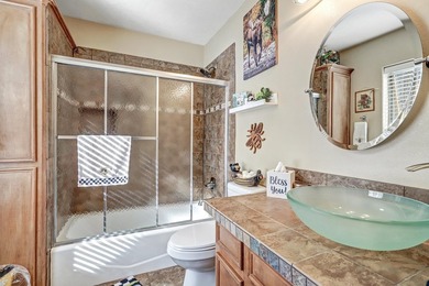 Wonderful single level ranch style home, 3 bed 3 bath two car - photo 22