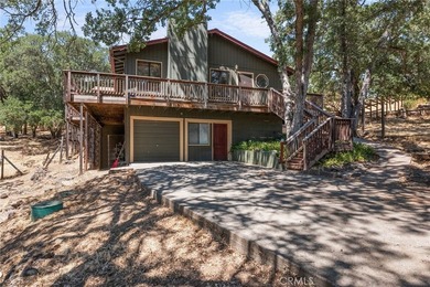 Welcome to your dream home! This stunning custom-built 3 bedroom - photo 29