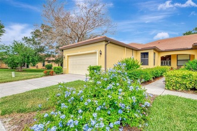 Welcome to this beautifully maintained 2-bedroom, 2-bath garden - photo 1