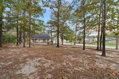 Lake Serene Home For Sale in Hattiesburg Mississippi