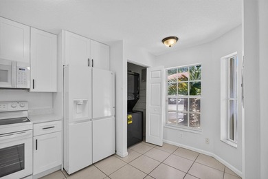 Welcome to this beautifully updated 3-bedroom, 2.5-bath 2 story - photo 8