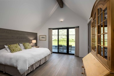 This site was chosen for its private, elevated, view-laden - photo 18