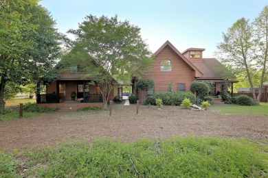 Lake Home For Sale in Donalsonville, Georgia