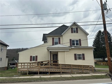 Well maintained, well established, and profitable personal care - photo 1