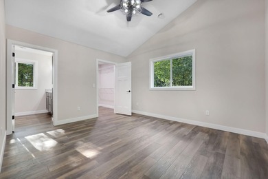 331 Gateway Parkway - photo 12