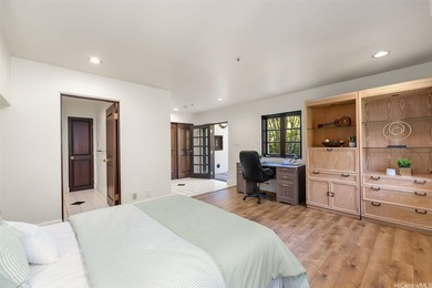 Experience refined island luxury living in this executive-style - photo 23