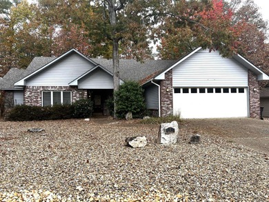 Lake Pinedo Home For Sale in Hot Springs Village Arkansas