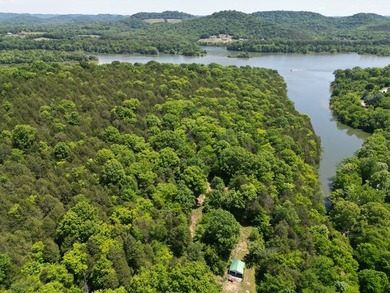 Unique unrestricted property on Cordell Hull Lake with lots of - photo 2