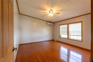 This single level 1400+ sq.ft. open living floorplan is light - photo 27
