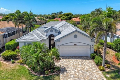 Caloosahatchee River Home For Sale in Fort Myers Florida