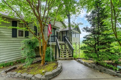 Discover the perfect balance of mountain luxury and peaceful - photo 2