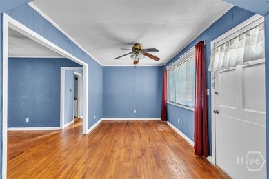 MOTIVATED SELLER! This cozy lakeside property sits on a generous - photo 3