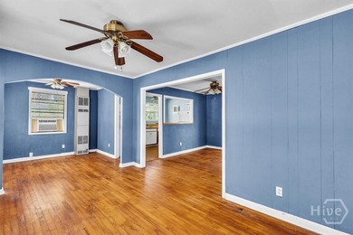 MOTIVATED SELLER! This cozy lakeside property sits on a generous - photo 4