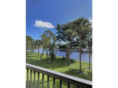 GREAT LOCATION-BEST SCHOOLS-5 MIN TO DOWNTOWN BOCA RATON- CLOSE - photo 1