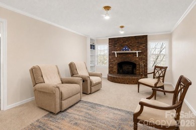 Spacious Living with Golf Course Views and Endless - photo 3