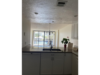 GREAT LOCATION-BEST SCHOOLS-5 MIN TO DOWNTOWN BOCA RATON- CLOSE - photo 7