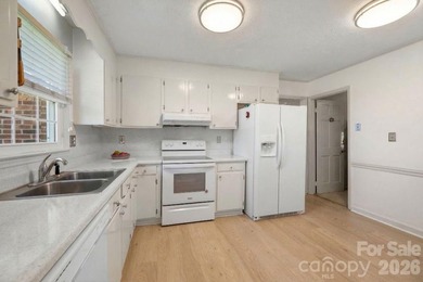 Spacious Living with Golf Course Views and Endless - photo 9