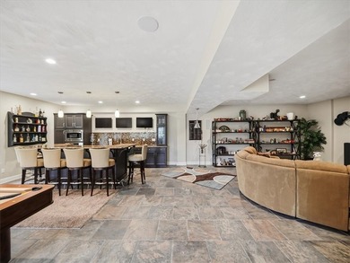 Welcome Home to 1043 Blackthorne Dr located in the lovely golf - photo 11