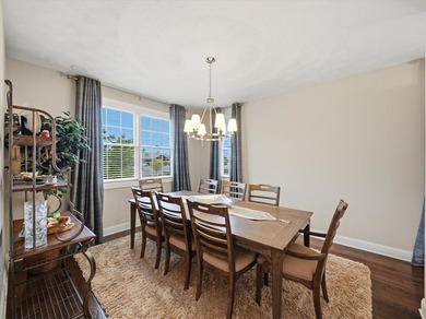 Welcome Home to 1043 Blackthorne Dr located in the lovely golf - photo 15