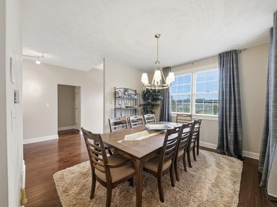 Welcome Home to 1043 Blackthorne Dr located in the lovely golf - photo 16