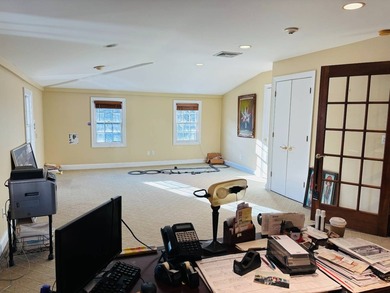 Located In The Village Of Roslyn At The Head Of Hempstead Harbor - photo 19