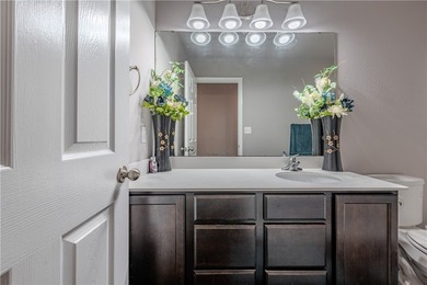 Charming and well-maintained home featuring an inviting - photo 27
