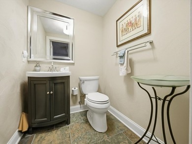 Welcome Home to 1043 Blackthorne Dr located in the lovely golf - photo 28
