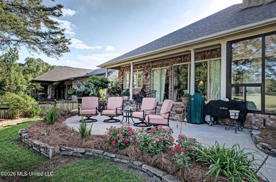 Honey, I'll be on the GOLF COURSE.......Welcome to 134 Pinnacle - photo 2
