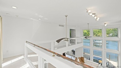 Luxury lakefront home located in a highly sought-after cove at - photo 33