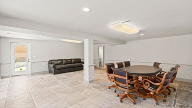 Luxury lakefront home located in a highly sought-after cove at - photo 49