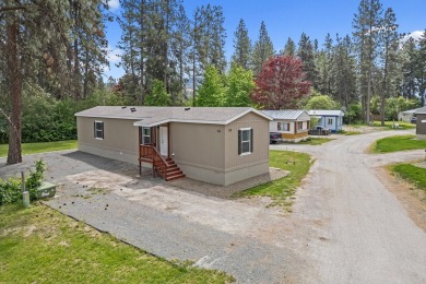 Lake Home For Sale in Kettle Falls, Washington