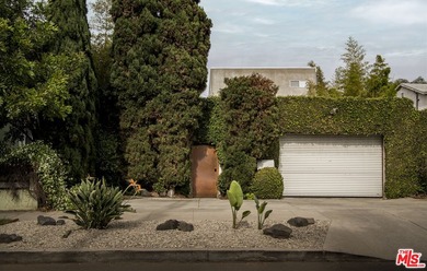 The personal residence of designer and builder Charles Ward - photo 1