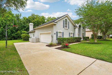 SELLERS OFFERING $10,000 CREDIT W/ACCEPTABLE OFFER! Located in - photo 8